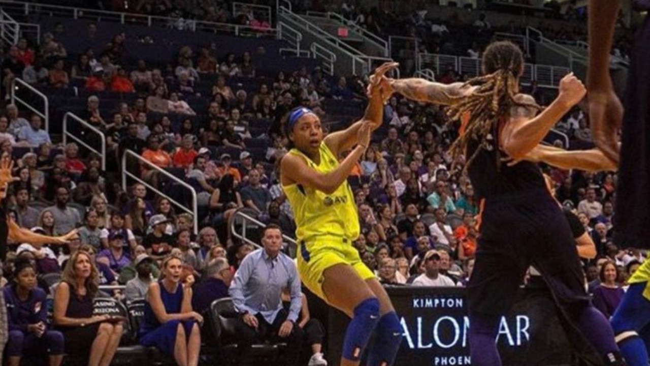 Brittney Griner throws wild punches