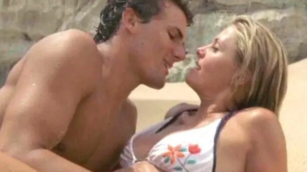 Jeremy Jackson and Nicole Eggert on Baywatch. Picture: Supplied