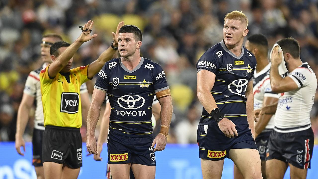 Griffin Neame (R) is sent to the sin bin. Picture: Ian Hitchcock/Getty