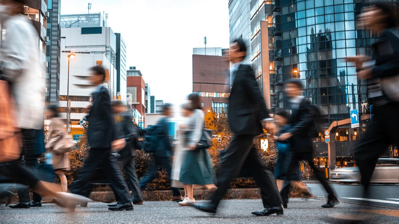 Thousands of Aussie workers may gain four-day work week