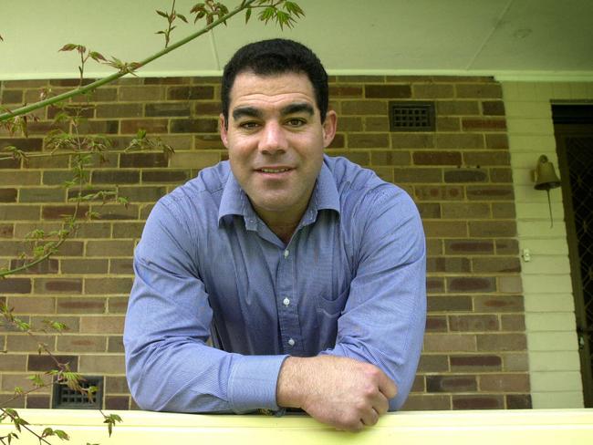 Mal Meninga (pictured in 2001) announced his intention to stand for the ACT Territory Government, but pulled out shortly after starting his first press conference.