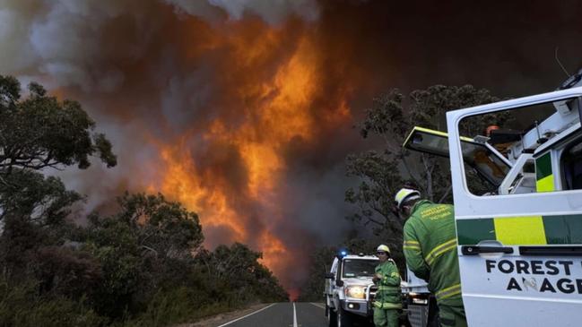 ‘Uncontrollable’: Dire Boxing Day fire conditions predicted