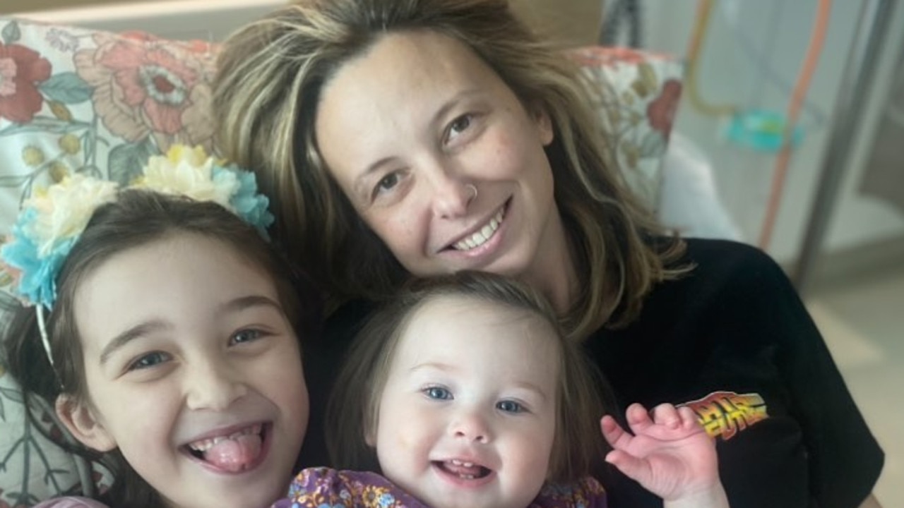 Community rallies for Geelong mum with terminal cancer