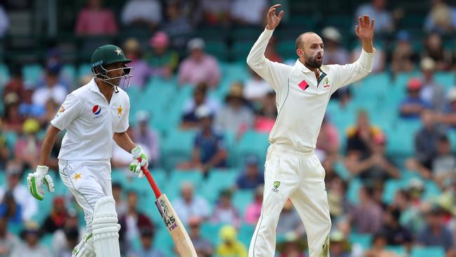 Nathan Lyon needs to be given the chance to attack, according to Michael Clarke.