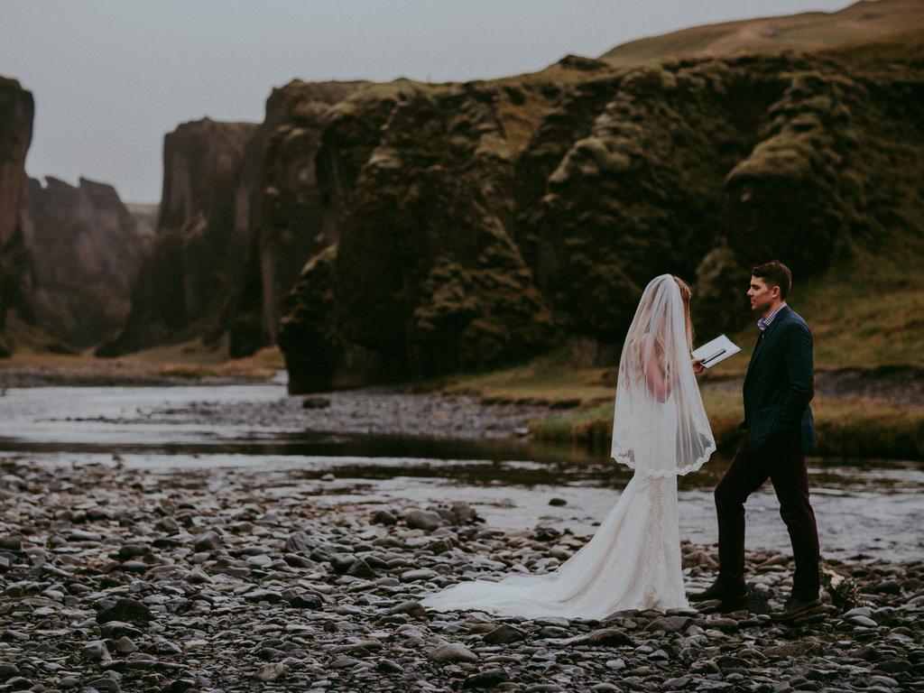 The Top 50 Wedding Photos of 2016 Curated by Junebug Weddings. Nearly 9,000 photos were submitted by photographers from 50 different countries to produce this year’s stunning collection of 50 images. Tricia Victoria - Tricia Victoria Photography