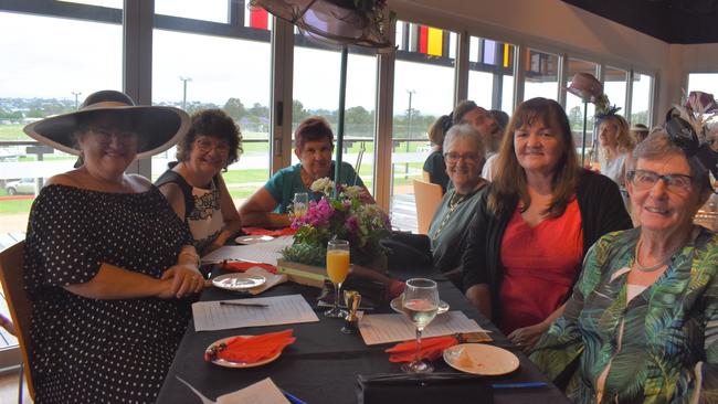 Deb Williams, Janelle Parker, Carol Cordell, Moira Stevenson, Bev Comerford and Cindy Buchan at the Pavilion on Melbourne Cup Day 2022.