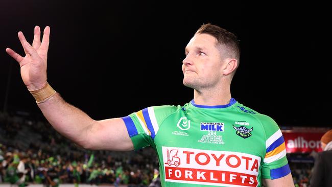 CANBERRA, AUSTRALIA - JUNE 09: Jarrod Croker of the Raiders thanks the crowd after his 300th game after the round 15 NRL match between Canberra Raiders and New Zealand Warriors at GIO Stadium on June 09, 2023 in Canberra, Australia. (Photo by Mark Nolan/Getty Images)