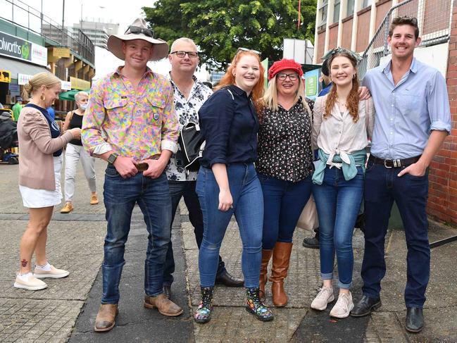 Hamish, Andrew, Kerry, Yasmine and Phobe Caton with Cameron McCelland at the EKKA. Photo: Patrick Woods.