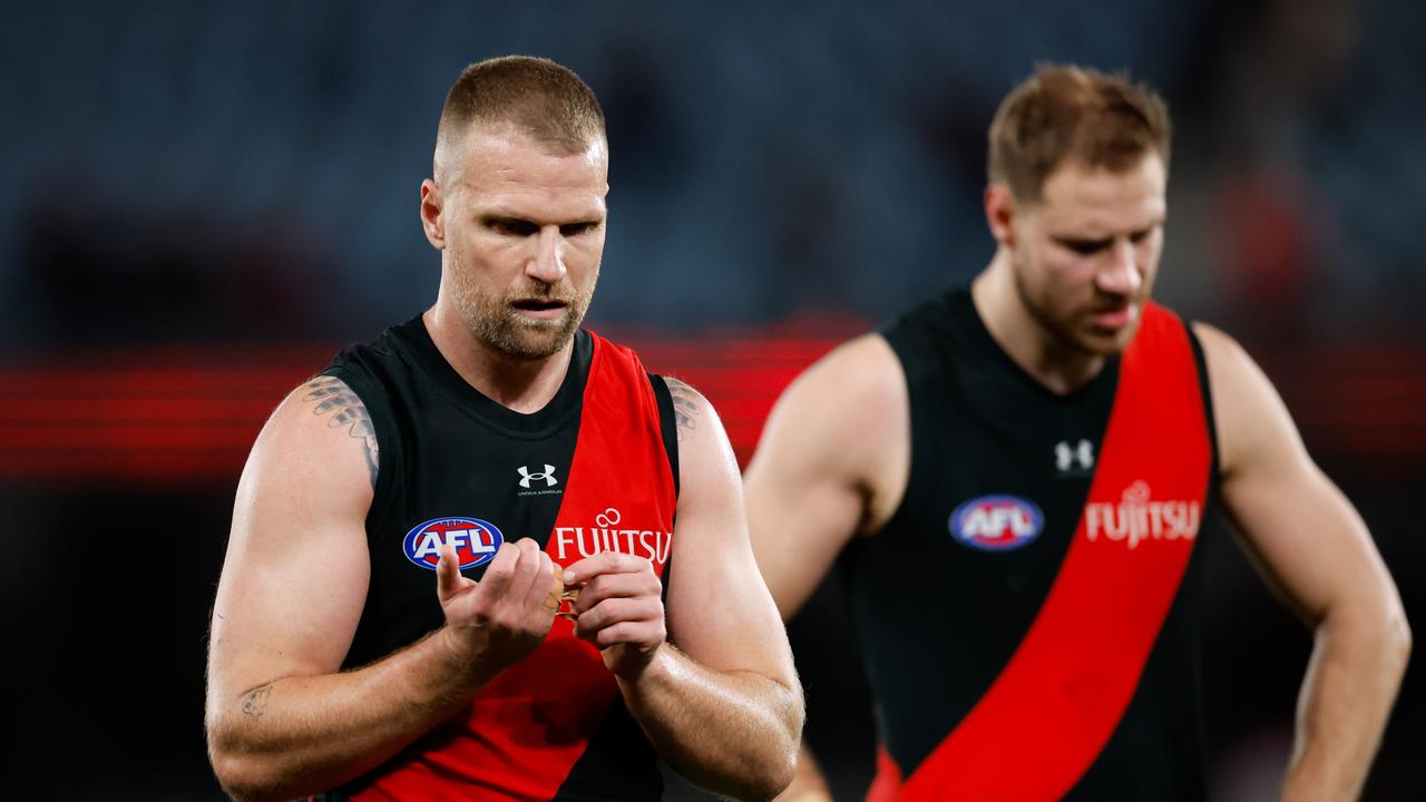 Trade live: Dons take strong stance as Giants circle Stringer