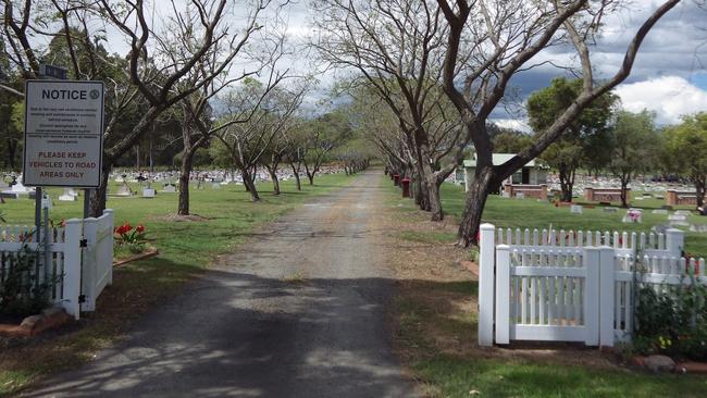 The Namoona Lawn Cemetery at Casino.