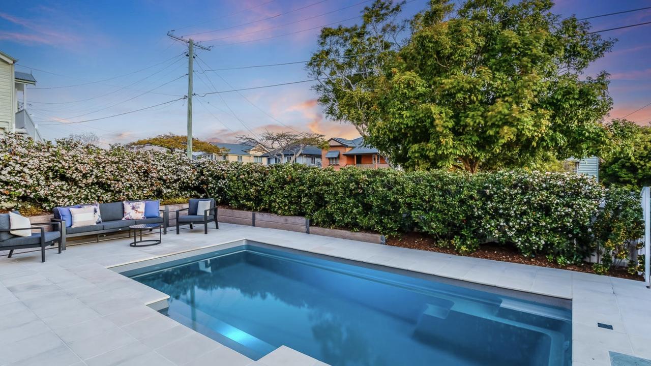 65 Alexandra Street, Sandgate listed by Sandgate Real Estate includes a pool.