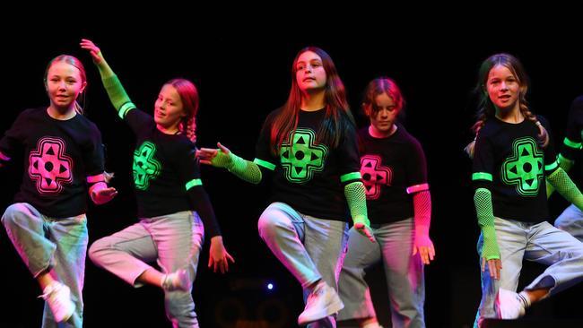 Manifold Height Primary school dancers performing in the Geelong Schools Music and Movement Festival. Picture: Alison Wynd