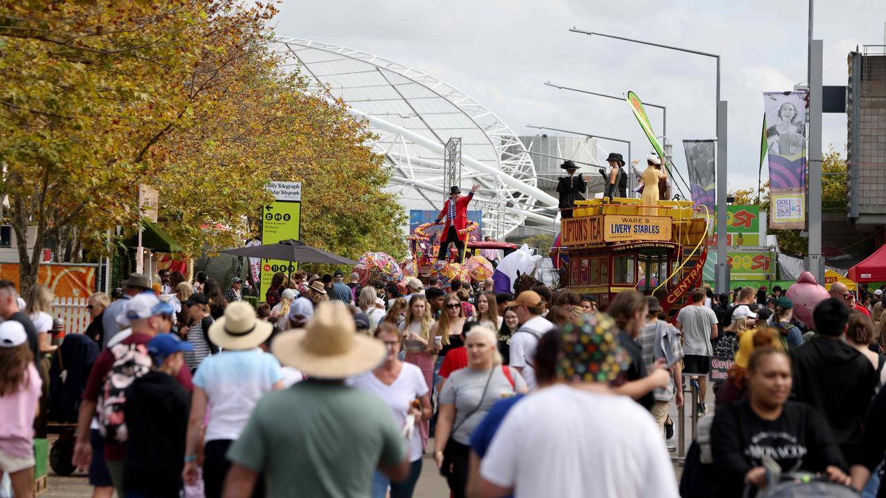 Crowds of families continued to attend the Sydney Royal Easter Show. Picture: NCA NewsWire / Damian Shaw.