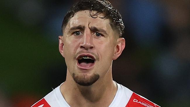 SYDNEY, AUSTRALIA - MAY 11: Zac Lomax of the Dragons celebrates a wo point field goal during the round 10 NRL match between St George Illawarra Dragons and South Sydney Rabbitohs at Netstrata Jubilee Stadium, on May 11, 2024, in Sydney, Australia. (Photo by Mark Metcalfe/Getty Images)