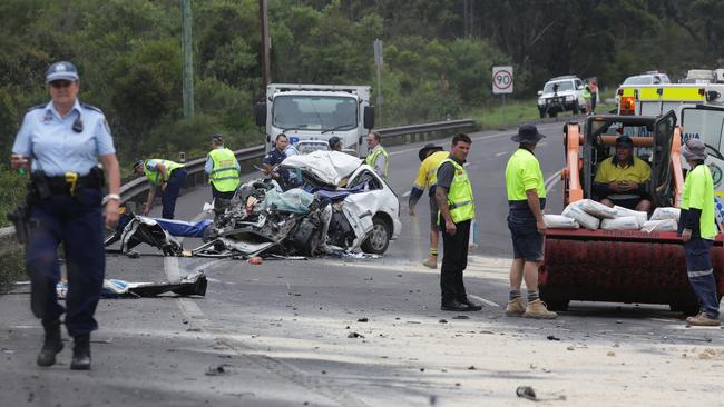 Fatal crash between a car and a coal truck on Appin Rd at Appin. Crash is located near Illawarra Rd and George St. Appin Rd is closed in both directions.