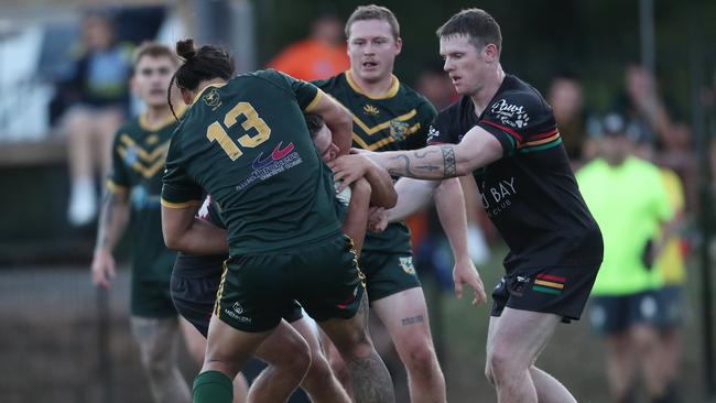 Berkeley Vale v Wyong at Ted Doyle Oval. Picture: Sue Graham