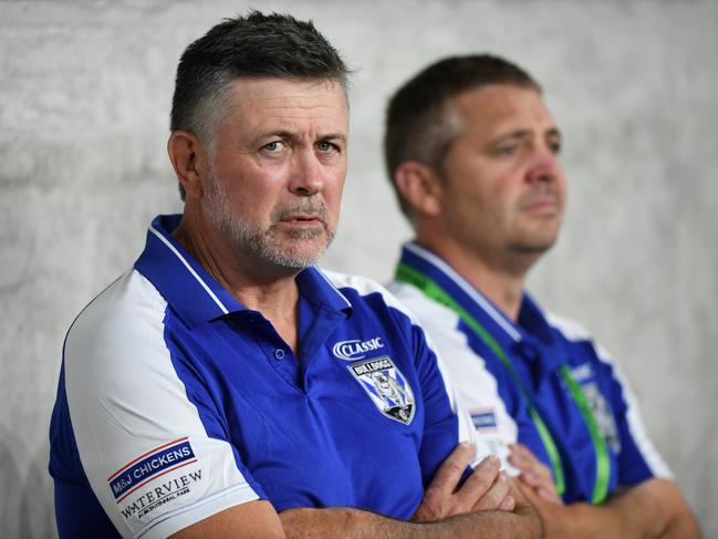 Bulldogs coach Dean Pay (left) during the Round 1 NRL match between the Parramatta Eels and the Canterbury Bulldogs at Bankwest Stadium in Sydney, Thursday, March 12, 2020. (AAP Image/Joel Carrett) NO ARCHIVING, EDITORIAL USE ONLY