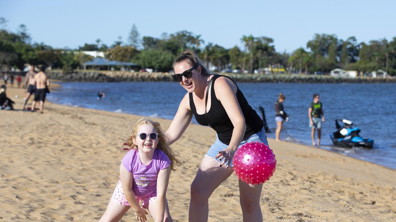 First day of relaxed coronavius restrictions. Belinda Meyers and her 6 year old daughter Holly enjoy the beach at Clontarf. 2.05.2020 Picture: Renae Droop