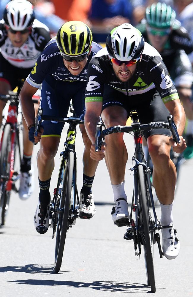 Nathan Haas edges Esteban Chaves to take second in stage five of the Tour Down Under last year. Picture: AAP Image