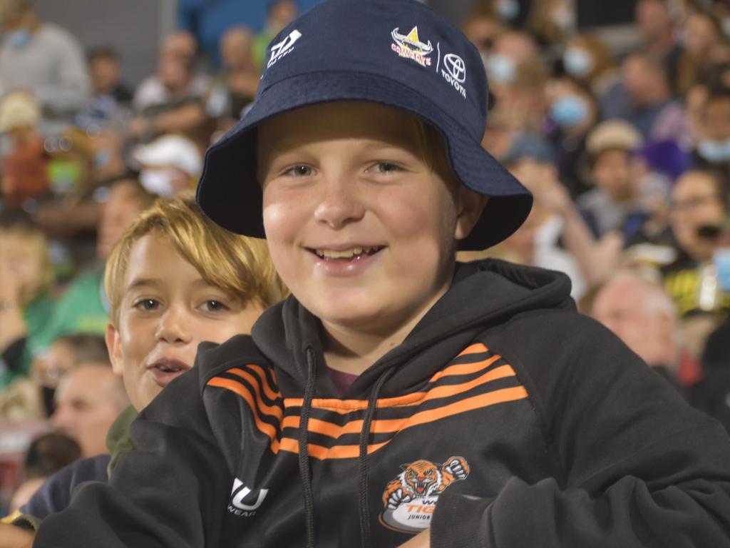 <p>Fans in the crowd at the New Zealand Warriors v Canberra Raiders at BB Print Stadium in Mackay, August 27, 2021. Picture: Matthew Forrest</p>