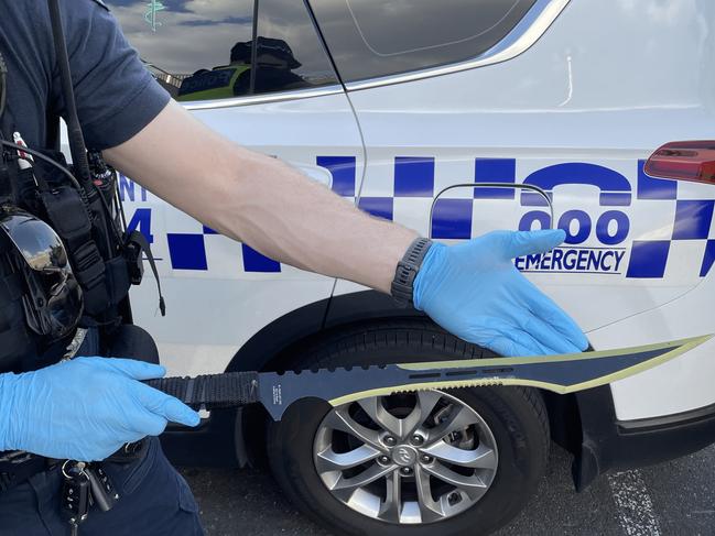 Police have seized more than 100,000 knives from Victorians in the past decade. Supplied: Victoria Police