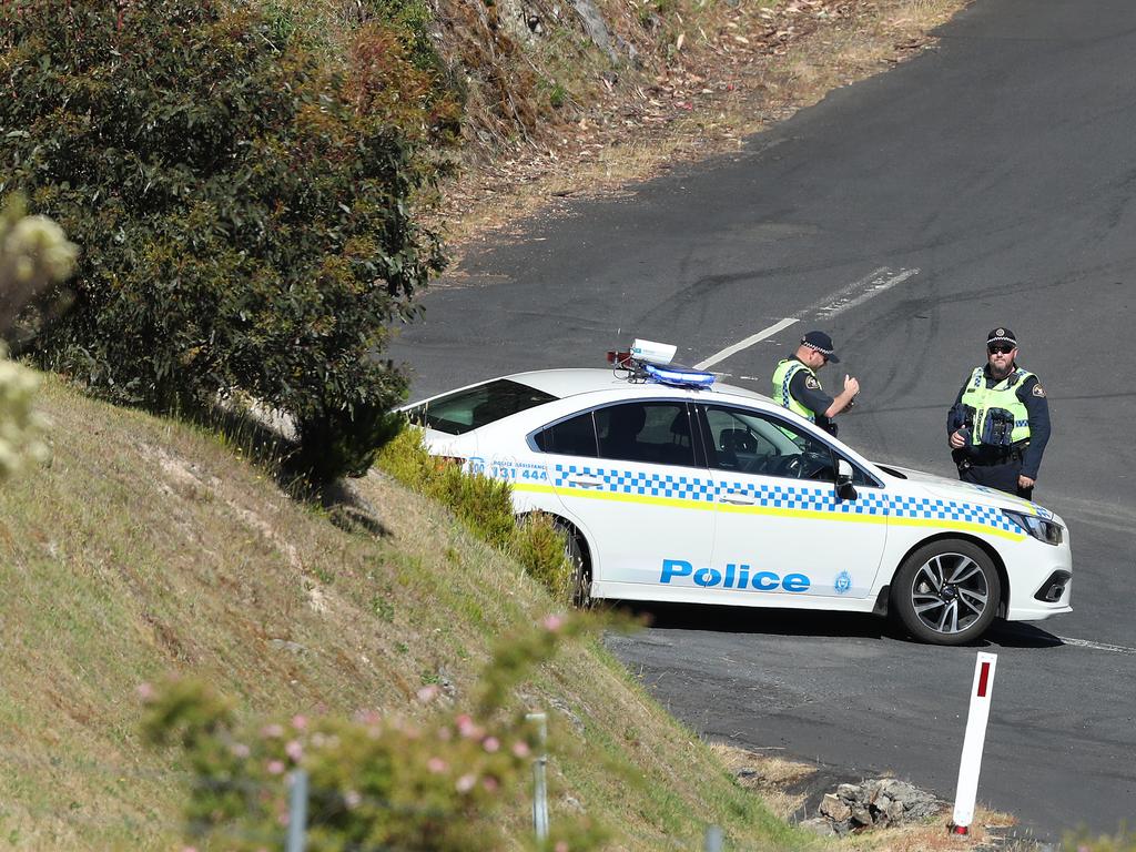 Tasmania Police roadblock at the corner of Collinsvale and Glenlusk Roads. Bushfire on Collinsvale Road Glenlusk. Picture: NIKKI DAVIS-JONES