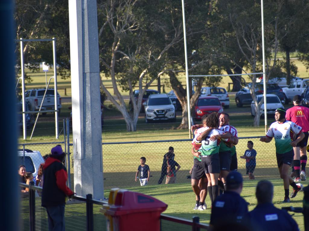 Northern United celebrating a try