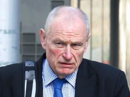 Ex Police umion boss Paul Mullett arrives at the Supreme court in Melbourne where he is in a case against Ex police Commissioner Christine Nixon who suspended him from his job. Wednesday, 31. Aug 2016. Picture: David Crosling