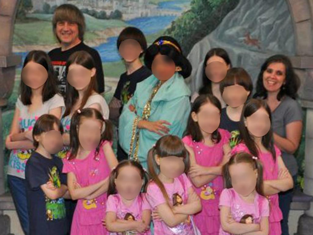 Turpin Family: ‘House Of Horrors’ Kids ‘abused’ By Foster Parents ...