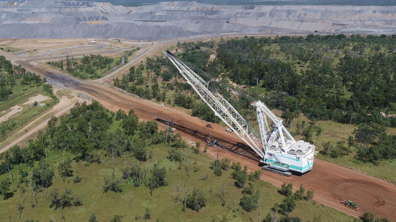 Caval Ridge's Dragline 18