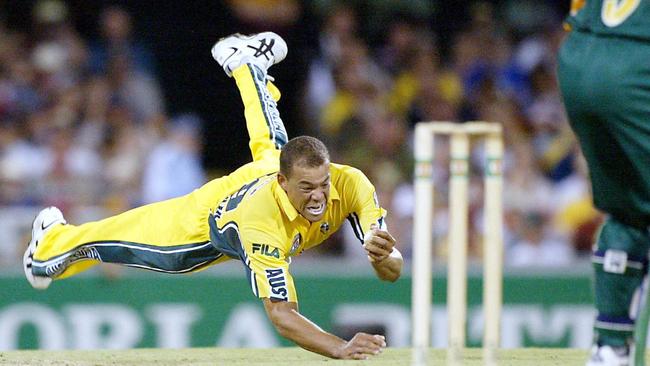 Andrew Symonds with an acrobatic catch against South Africa in 2002