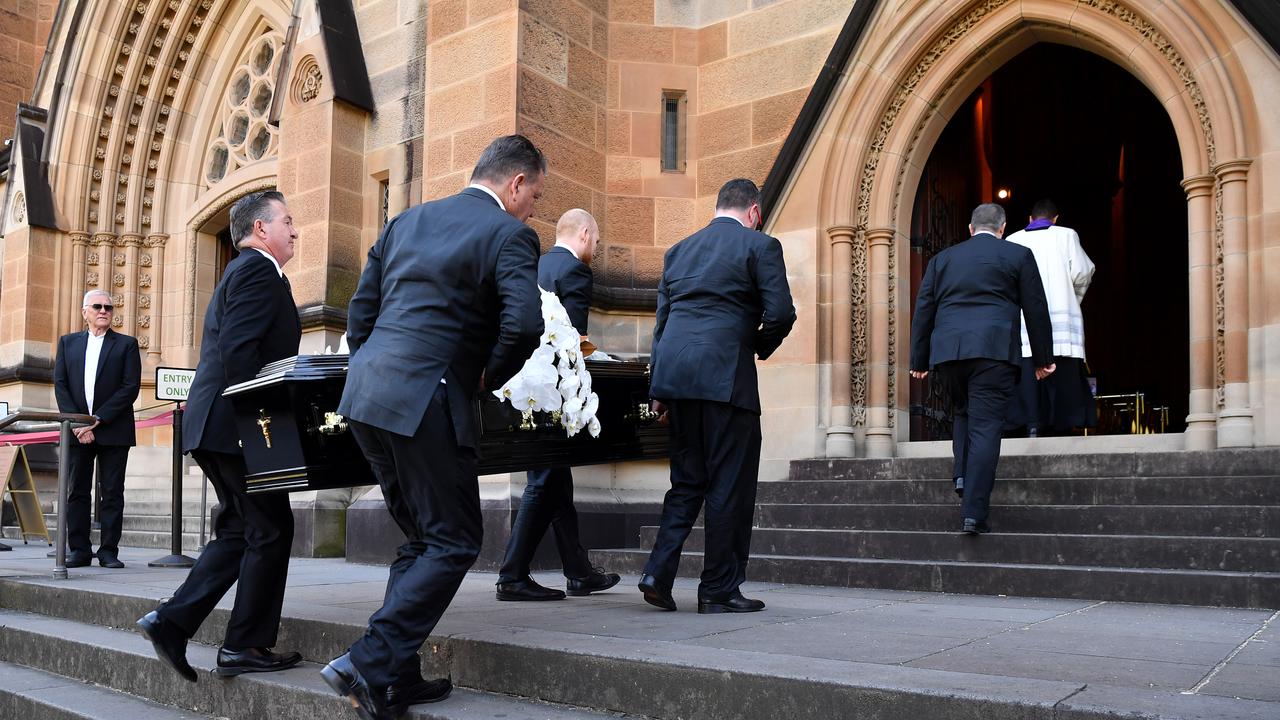 Hordes of people have turned out to pay their respects. Picture: NCA NewsWire/Joel Carrett