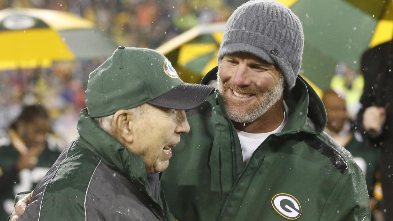 Thanksgiving fete: Favre to be honored during Bears-Packers, Sports