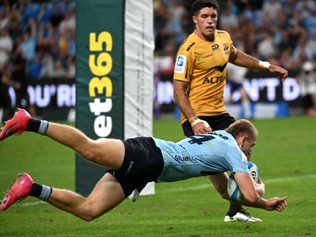 Waratah's Max Jorgensen scores a try. Picture: AFP