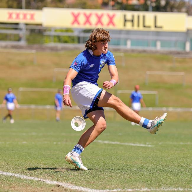 Buildcorp Emerging Reds Cup action from the day one match between Queensland Country Under-14s and Brisbane Junior Rugby Union Under-14s. Picture credit: QRU Media/ Erick Lucero.