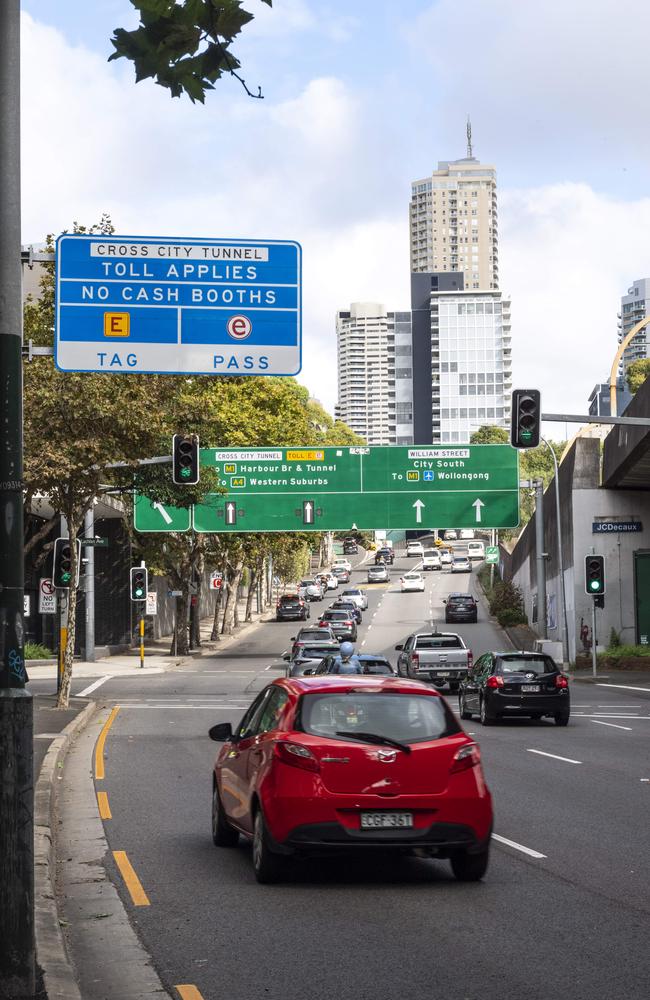 The toll review called for two-way tolling on the harbour bridge. Picture: NCA Newswire/ Monique Harmer