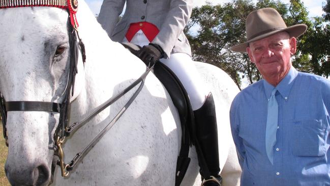 Col Thompson was described as a legend of the Mareeba community.