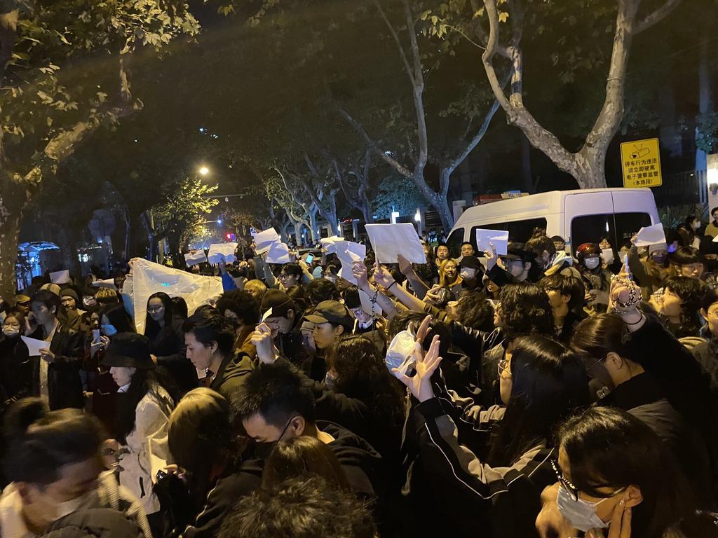 In Shanghai, a crowd chanted calls for China’s leader, Xi Jinping, to step down, a rare act of political defiance reflecting growing public frustration with his “zero Covid” demands. Protestors were met with a heavy police presence.
