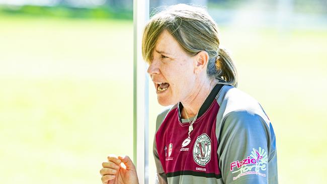 Mel Andreatta rallies the Marsden seniors at halftime. Picture: Richard Walker