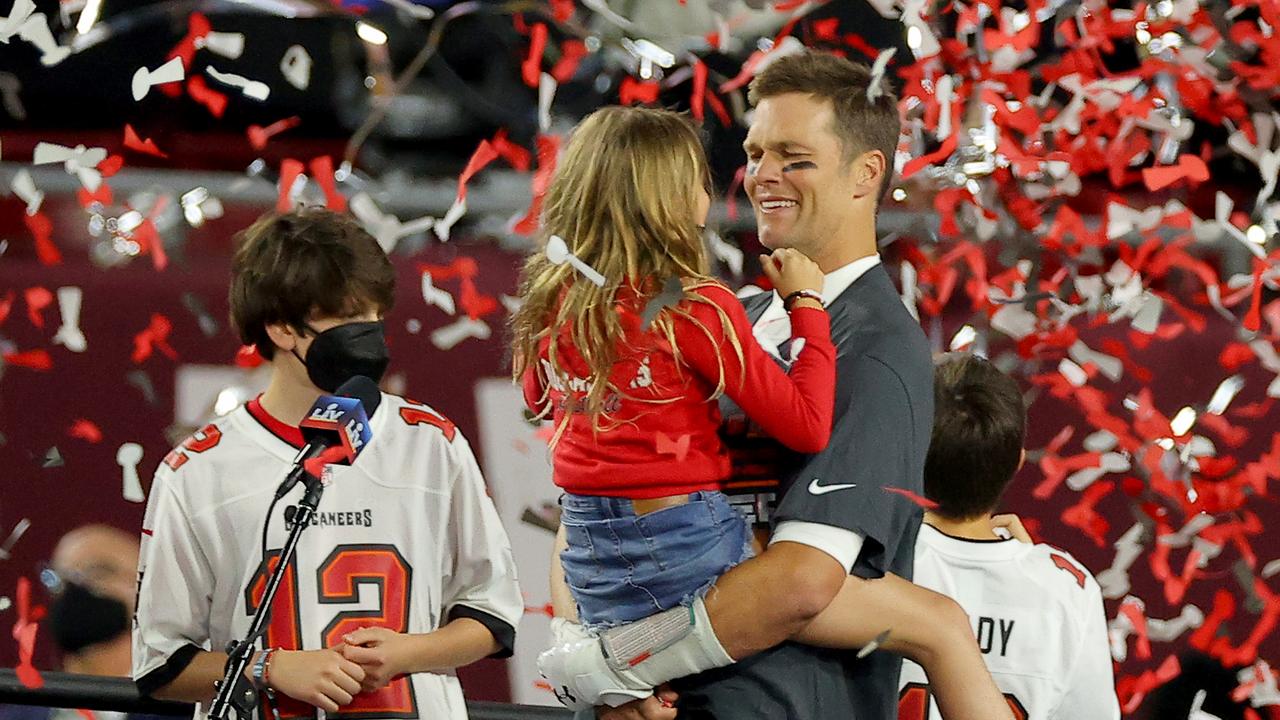 LOOK: Jordan Poyer tells Tom Brady 'Go be with your kids' on his podcast  after Buccaneers Wild Card loss 