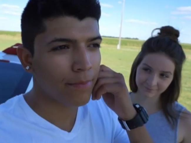 Pedro Ruiz with his pregnant girlfriend Monalisa Perez.