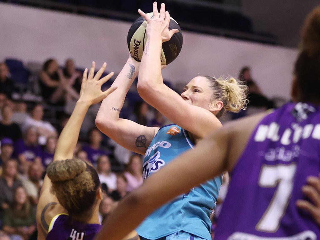 Lauren Jackson wound back the clock to send Southside Flyers to the WNBL grand final. Picture: Getty Images