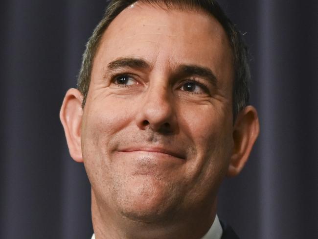 CANBERRA, AUSTRALIA  - NewsWire Photos - December 18, 2024:  Treasurer Jim Chalmers and Minister for Finance Katy Gallagher release the mid-year Budget update during a press conference at Parliament House in Canberra. Picture: NewsWire / Martin Ollman