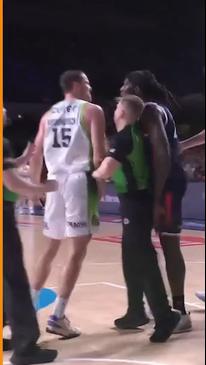 36ers coach ejected from game