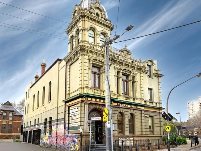 10 Little Chapel Street, Prahran - for Herald Sun real estate