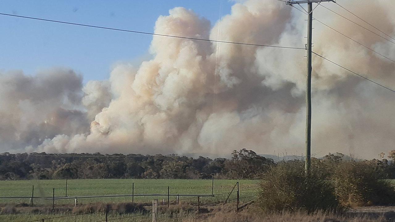 Huge plumes of smoke seen near Stanthorpe.