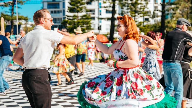 Cooly Rocks On festival along the Coolangatta M