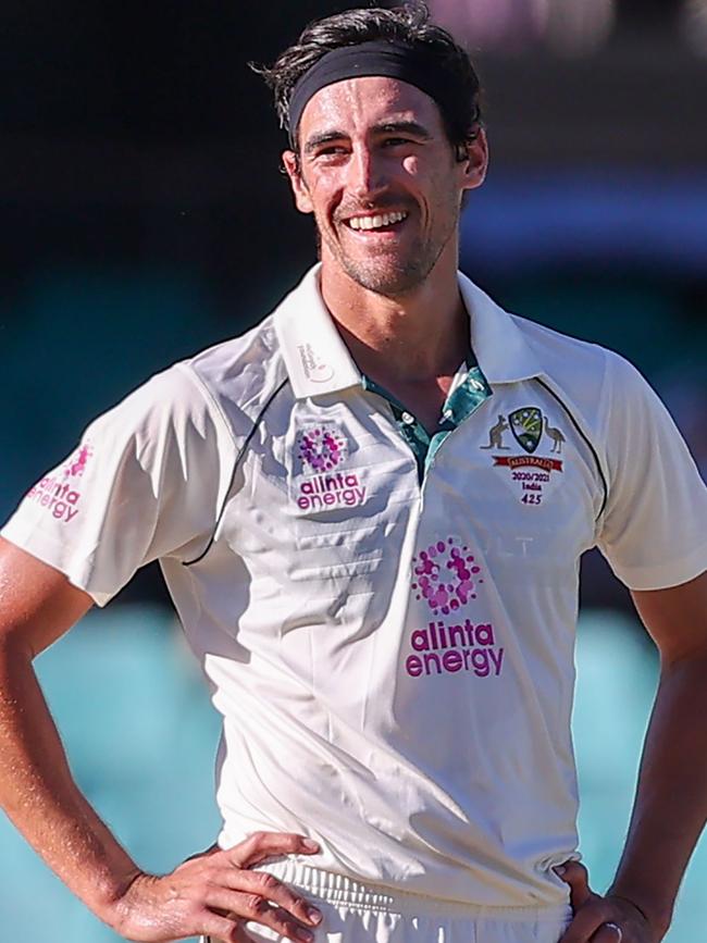 Mitchell Starc is bowling far too many leg-side balls.