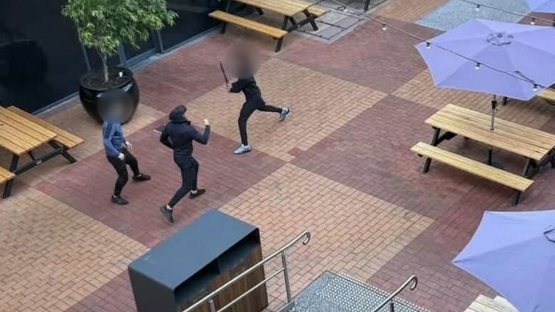 Today's News Headlines: Seven people charged over Vic machete attack