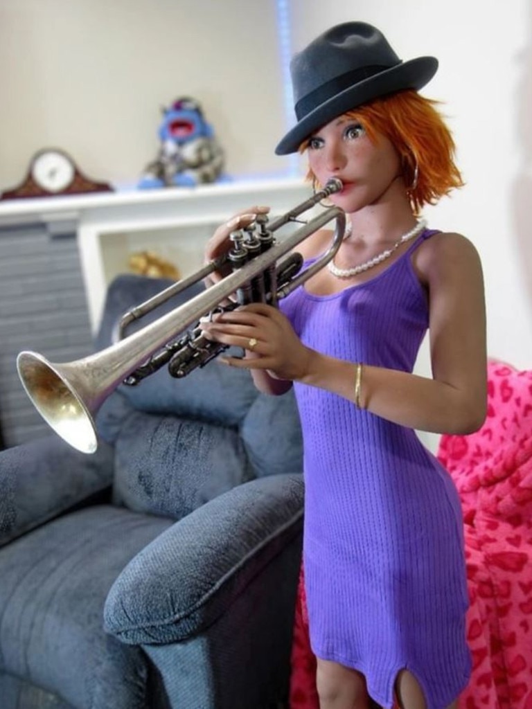 Alita is a 27-year-old Parisian redhead and has more than 1800 Instagram followers. Picture: Instagram/@life_of_alita